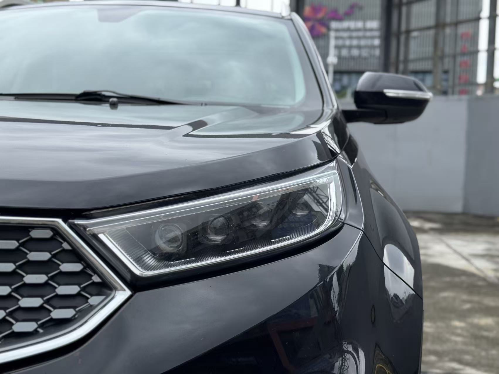 Ford Territory noir ideal pour les militaire 6